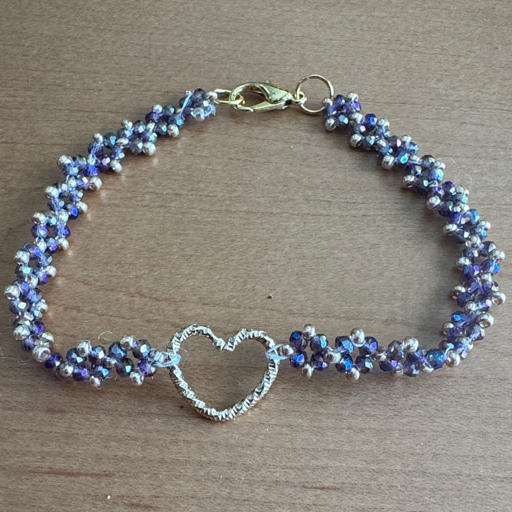 Handmade Beaded Heart Bracelet 6.5 inches New
